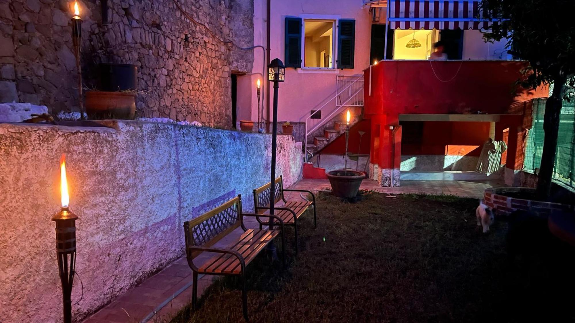 Willa Red House Tivegna Zewnętrze zdjęcie
