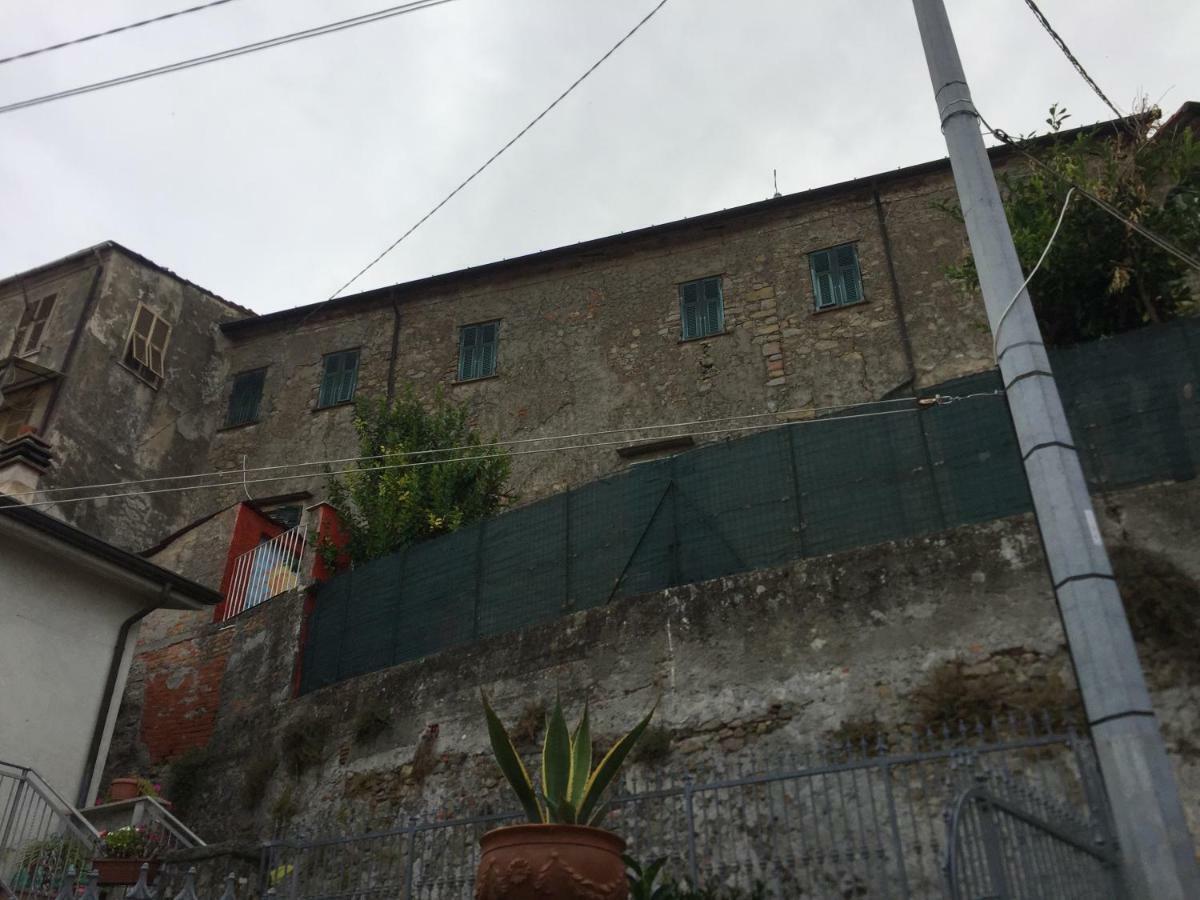 Willa Red House Tivegna Zewnętrze zdjęcie
